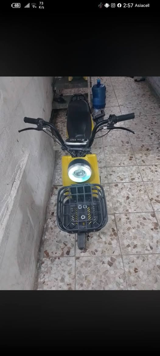 دراجه شحن للبيع تجي 5بطاريات والبطاريات نضيفه قبل 4 اشهر من مبدل بطاريات تجي وتشوف نضافه بعينك مكاني بغداد الاسكان السعر 280 وبي مجال وهذه رقمي واتساب ***********
