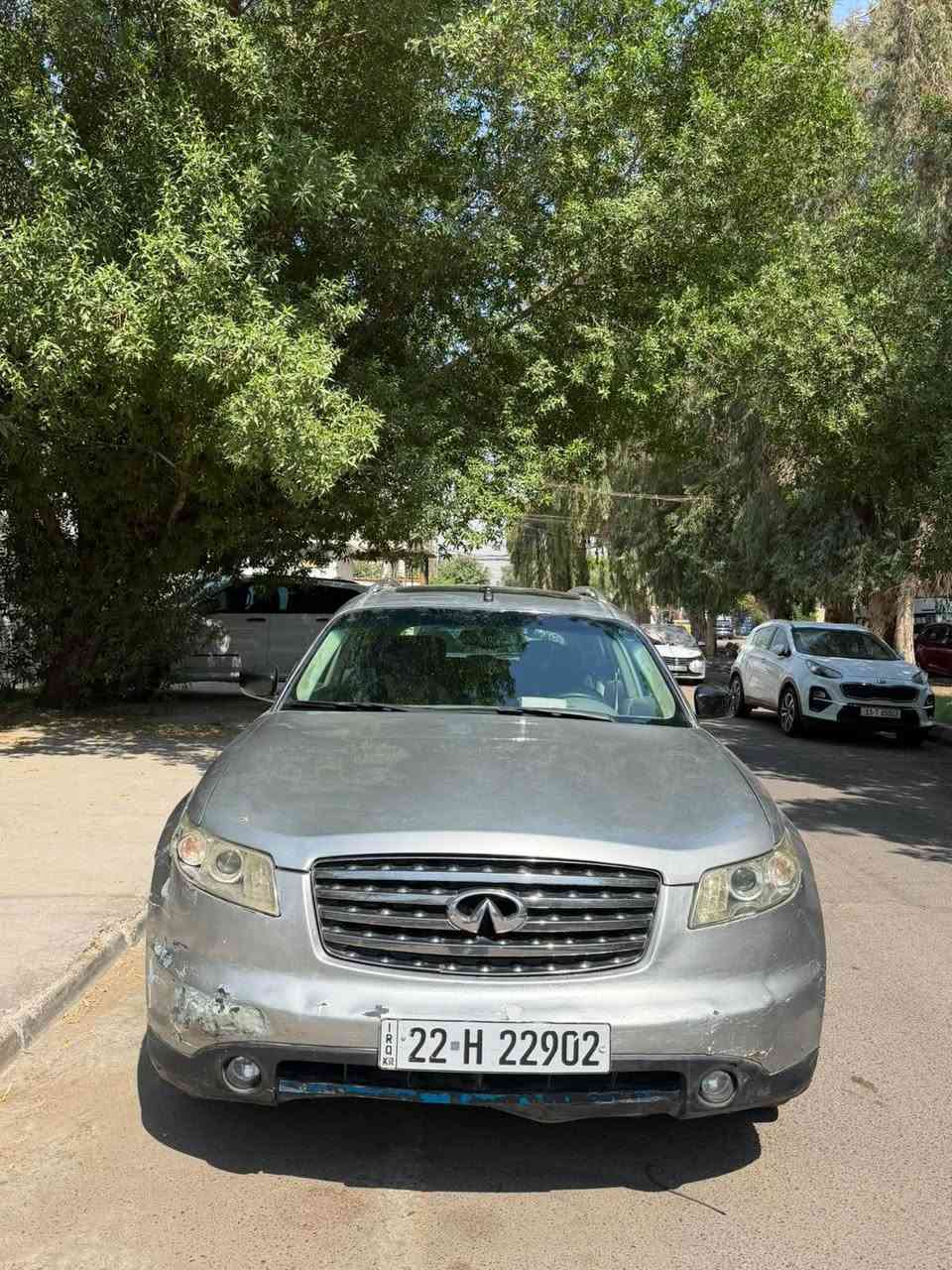 انفنتي fx35  موديل ٢٠٠٦ محرك ٣٥٠٠ تنفس طبيعي وارد خليجي السيارة بيها أربع قطعة ابيع حزام السيارة فول مواصفات عدى البصمة محرك كير مكفولات التبريد ثلج رقم أربيل باسمي تريد تحويل تريد وكالة السيارة بيها نقوصات جداً بسيطة 
***********
*********** بغداد, العراق
