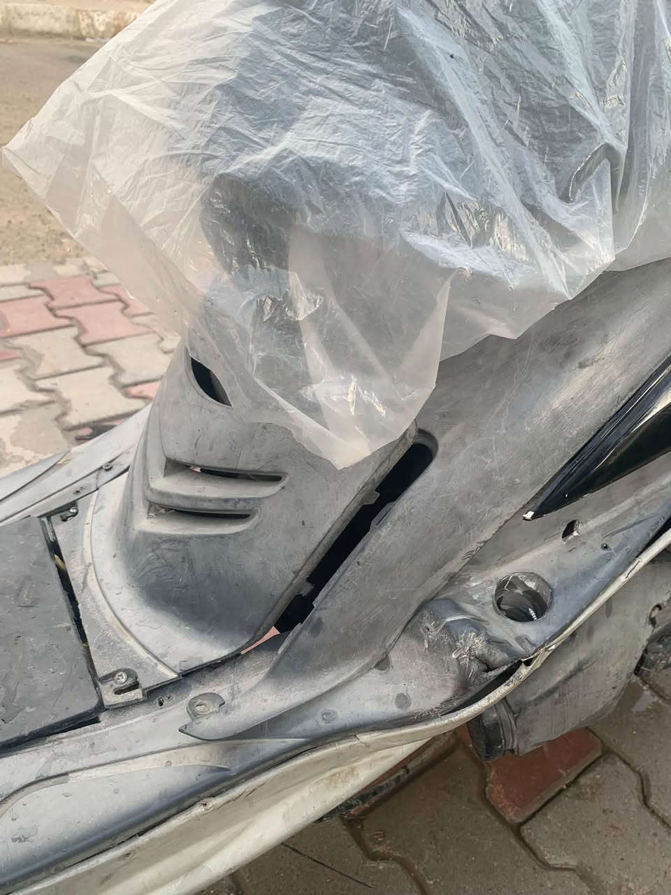 السلام عليكم 
دراجه ماكس منغولي كلشي بيهه جديد صدر جيديد

سلف جديد باتري جديد راجز جديد كفرات ختم واحد دراجه تخبل بمعنى الكلمه الدراجه شلعه ومعدل كهربائيات شغاله فقط الكفرات يرادلهن شد عدل فالتات مكاني بابل الاسكندريه شارع الطاقه الدراجه سعرها 600 وبيها مجال للشراي صالنصه رياضي  وفقط الكفر يراد شد رقمي ***********
