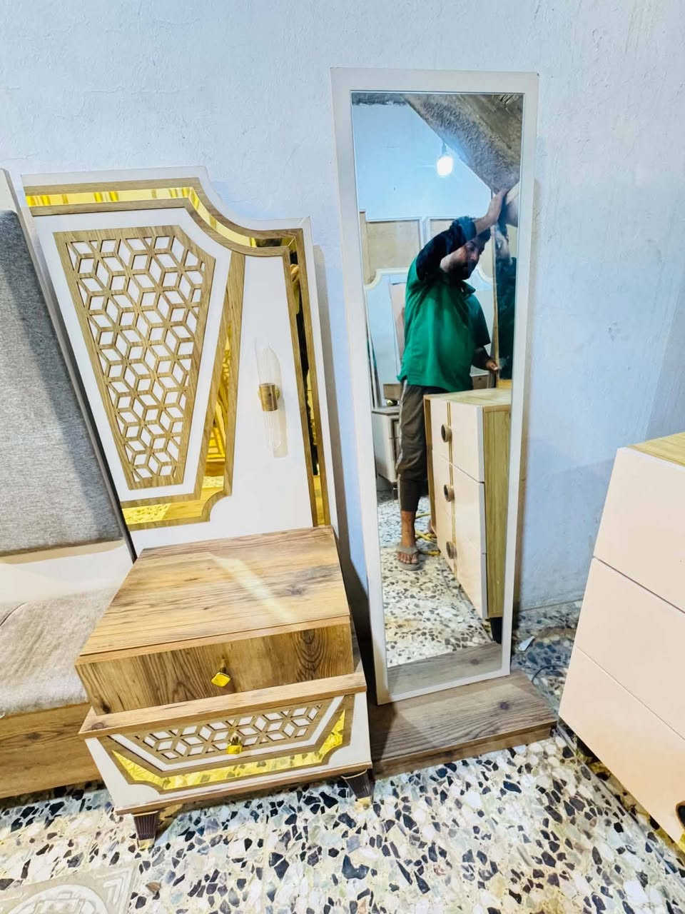 10قطع نظافه فول سعر 750
نجف حي الميلاد شارع مزرعه سيد علي مجاور عياده الميلاد لطب الاسنان 
***********
