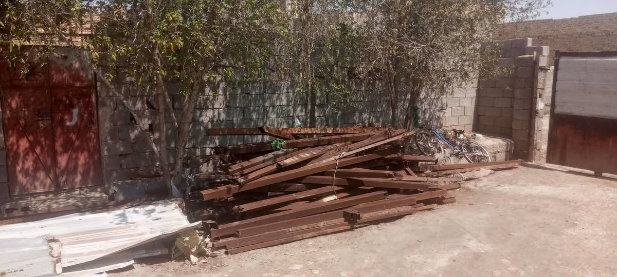 السلام عليكم شخاط لللبيع مال قمريه ثقيل ونضيف  *********** 
مستعجل عله بيعته كلش
