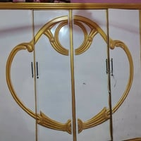 غرفه خشب • للبيع