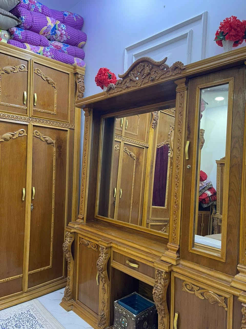 السلام عليكم
(غير متواجد على الفيس...موجود واتساب)
***********

غرفة تزگام عراقي...شغل العماره
درجه اولى
كرسته
داخل وخارج صاج
كنتور قاطين ...مقطع
دنگ زان
ضهر جرجوبه
چربايه مسرح
كشن چربايه(عملاق)

السعر خاص...للاستفسار
الاتصال
او مراسلة واتساب عمارة, ميسان
