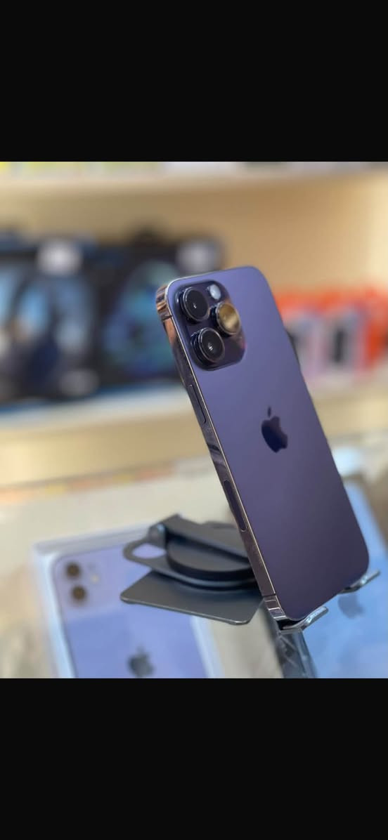ايفون 14 برو ماكس • ٢٥٦ • بطارية ٩٠