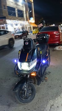 مطور شحن • ٢٠٢٥ • بطاريات ١٠