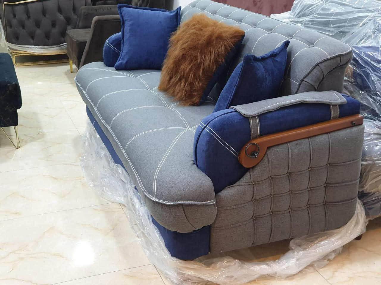 � الجودة تبدي من هنا… معمل دوشمة الكيان 🔥

✨ بإدارة أبو كيان الموسوي ✨

إذا تبحث عن شغل مرتب، دقة بالإتقان ونتيجة تفتخر بيها…
📌 معمل دوشمة الكيان هو عنوانك!

🛠️ خدماتنا:

جميع انواع الاتخم الجديده و
♻️ تصليح وتجديد الأثاث القديم
✨ تغيير وتجديد موديلات الاتخم القديمة
🔨 معالجة وترميم القطع وإرجاعها بشكل أنيق وجديد

💪 خبرة • إتقان • جودة
وكل تفصيل نشتغله باهتمام حتى نوصل للنتيجة اللي ترضيكم.

📍 الموقع: خلف معهد المناهل

📞 للتواصل: ***********

🔥 معمل دوشمة الكيان — شغلنا يحچي عنّا
