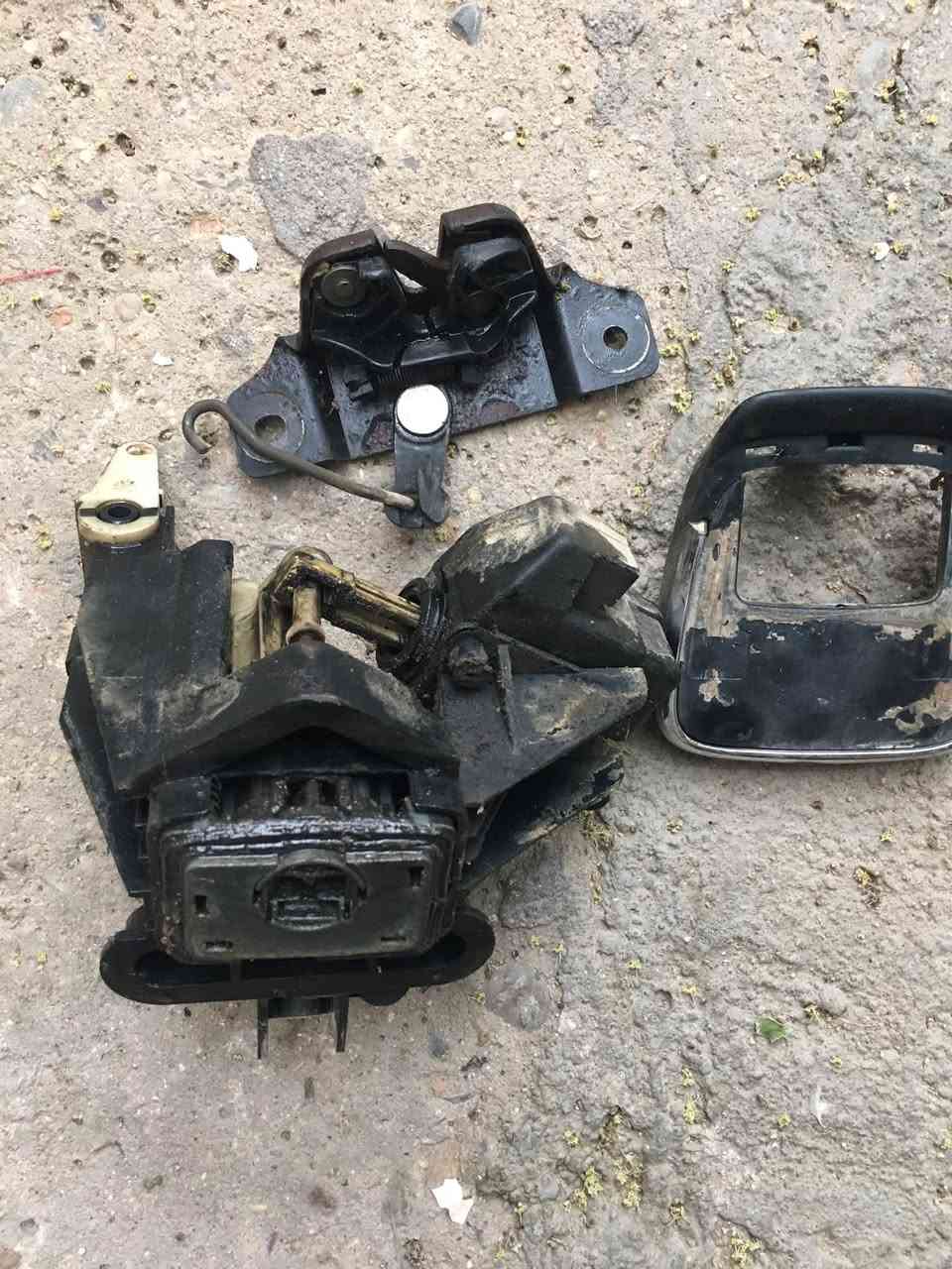 بيجو ٤٠٦ • قطع غيار • بغداد
