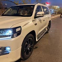 لاندكروز • ٢٠٢٠ • ٦ سلندر