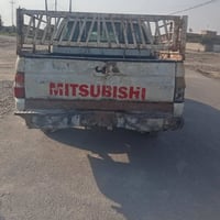 ميتسوبيشي ٢٠٠٢ • رقم انكليزي • شغالة