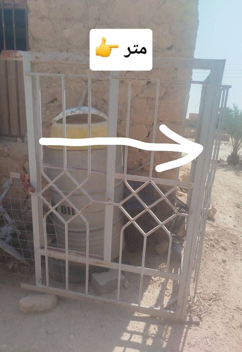 مكلف بلنشر ...
متاح شباك حديد ثقيل بعدة جديد مامستخدم ...
ركن قياسة متر بمتر وارتفاع متر ونص ...
المكان بروانة حي العلياء ...السعر 150 ...
/...*********** ...
