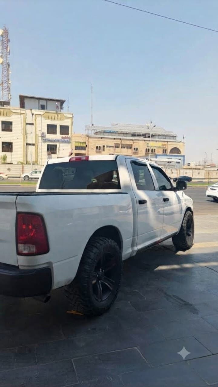 رام ادوات بدي كصير باب طويل 
بيع او مراوس
كفاله عامه سرقه. ضربه. صبغ .انتربول. سرقه
متومه رقم سنويه شغل فول شرط 
كير محرك كارتون
تبريد ثلج
حداديه فول نضافه تخم تاير جديد
سياره جاهزه من كلشي وغرفه كلش نضيفه كلها شغاله سعر ٩٥ ورقه مكان سياره البصره اي استفسار اتصل 
مكلف بل. نشر   ***********
