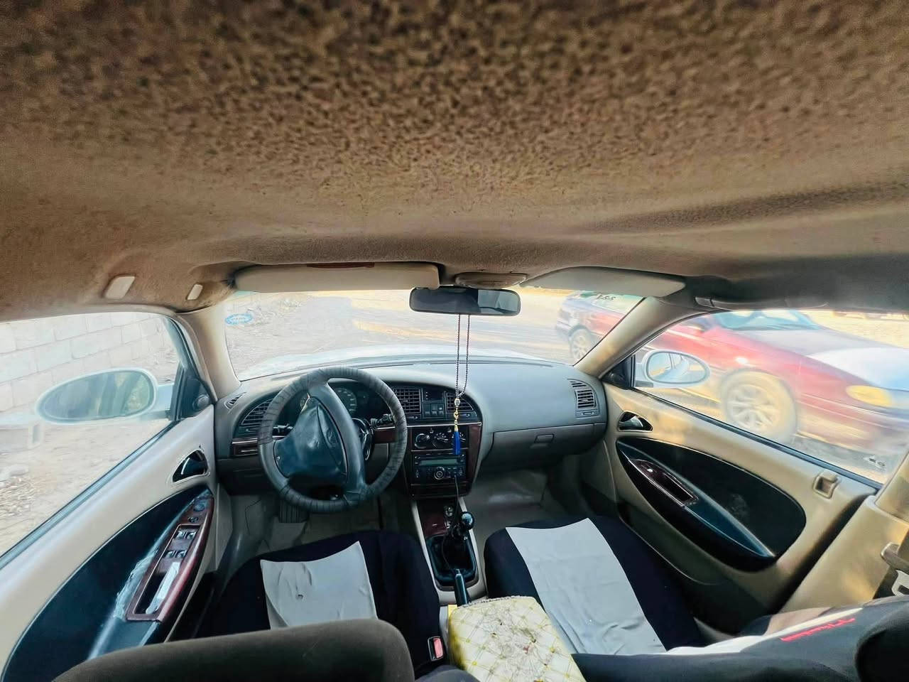 للبيع دايو نوبره موديل 2000 كير عادي محرك 1800 مسكر نضيف لاتبخير ولا تنقص تبريد ثلج اي نقص مابيها داخل وخارج سياره مرتبه بدون صبغ ماتصرف عليها ايشي كلشي بيها شغال لايت  زنون دمام اشاير نضيفه كلش على ايدي مرتبها  السعر 33 وبيها مجال ***********

نص مكتوب في الصور:
- 4 من 5