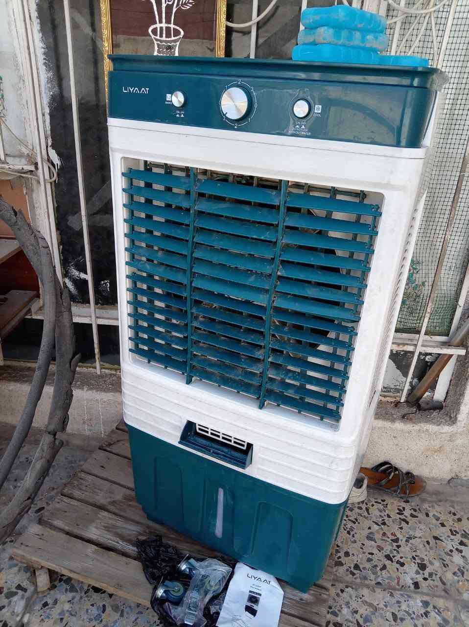 مبرده جديده مستعمله شهر واحد بس للبيع بسعر مناسب 
***********
