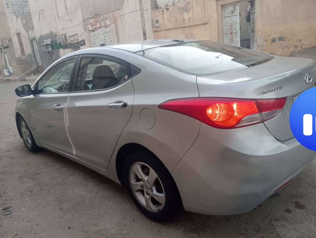 لبيع جاهزا من كلشي السعر 38 وبيها مجال مكان السياره ناصريه مركز شراي اتصل *********** وتساب موجود
