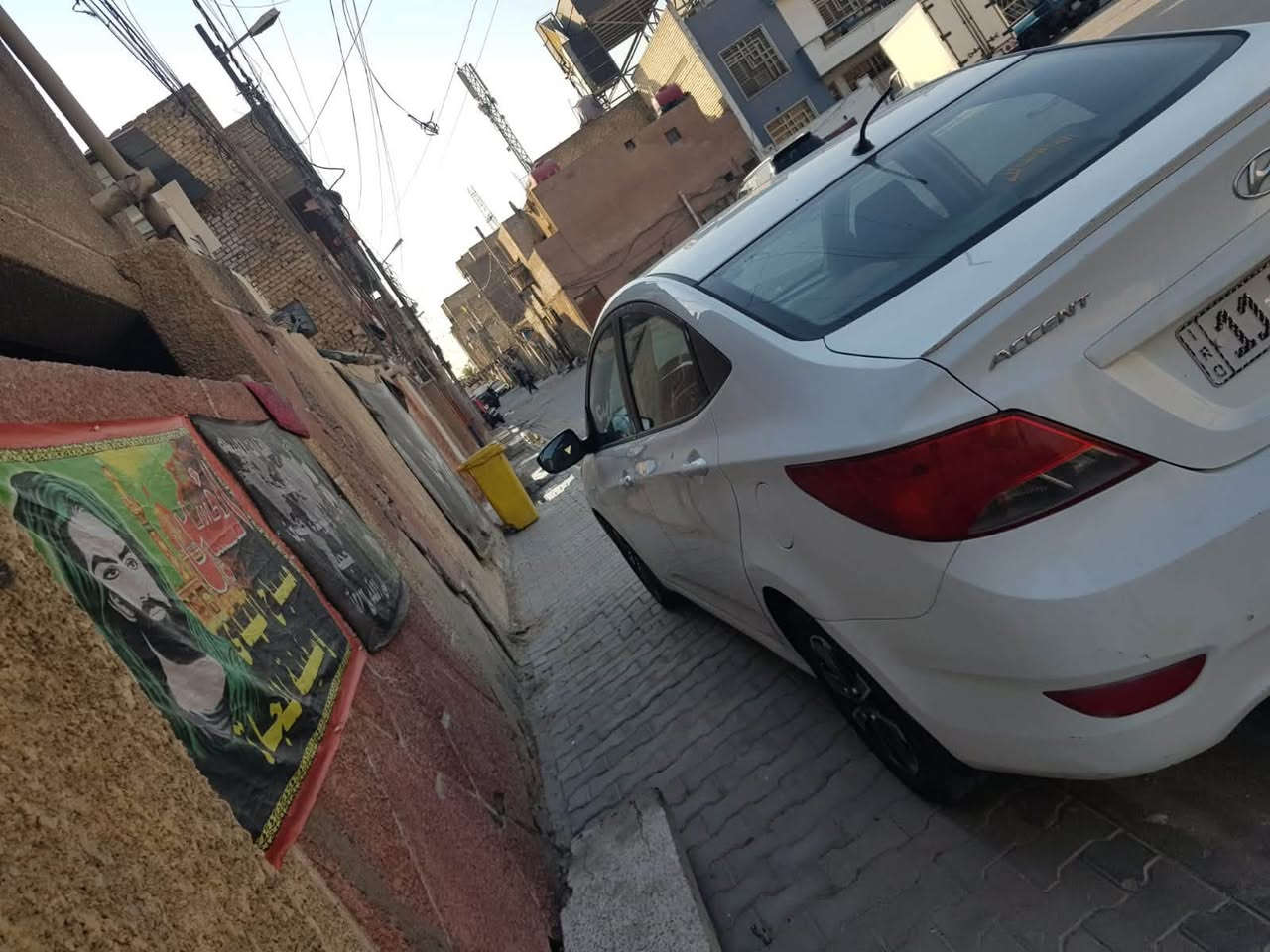 السلام عليكم اكسنت 2016 مكفولة محرك 1600 كير محرك مكفول تبريد ثلج موجود السونار سياراة خير من اللة رقم الهاتف ***********
