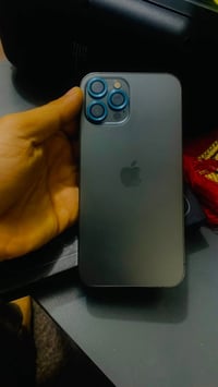 آيفون ١٢ برو ماكس • نضيف • بطارية ٩٠