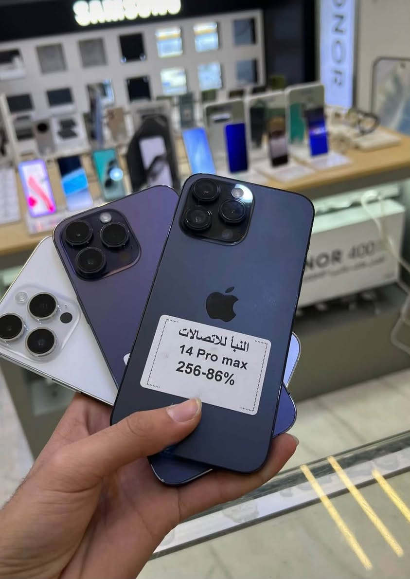 سلام عليكم توفر من جديد 13PRO MAX iPhoneجميع الألوان بذاكره 256/512 كامل ملحقات / والضمان / 7ايام إذا كان بي مشكله / شهر كامل سوفت وير / تواصل وتساب فقط الهاتف /***********
