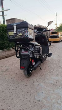 دراجه سكنس شحن للبيع مستخدمه اربع تشهر فقط البطرايات يقرن 11 ونص اله 1...