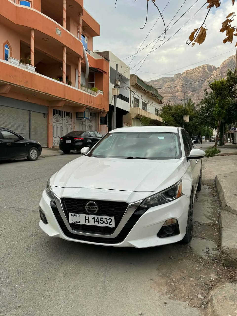 نیسان ئاڵتیما مۆدێل ٢٠٢٠ مواسەفات S 
سەیارەكە بڕاوەی دوبەیە كامل پەمپە لەسەر ساخی
گێڕ و. مەكینە و كۆد بەشەرت تەقەو ڕەقە بەشەرت 
بۆ پرسیار تێل مەكە
نرخ / ٧٢وەرەقە و محامەلە
ژم / ***********
ژم/ ***********whatsapp رانية, السليمانية
