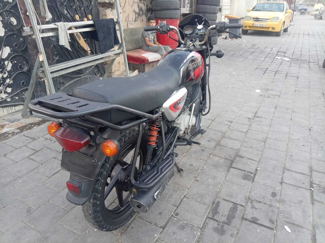 بوكسر • ٢٠٢٢ • بدون أوراق