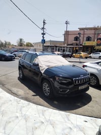 V6 ٣٢٠٠ • فئة LUX • فور ويل