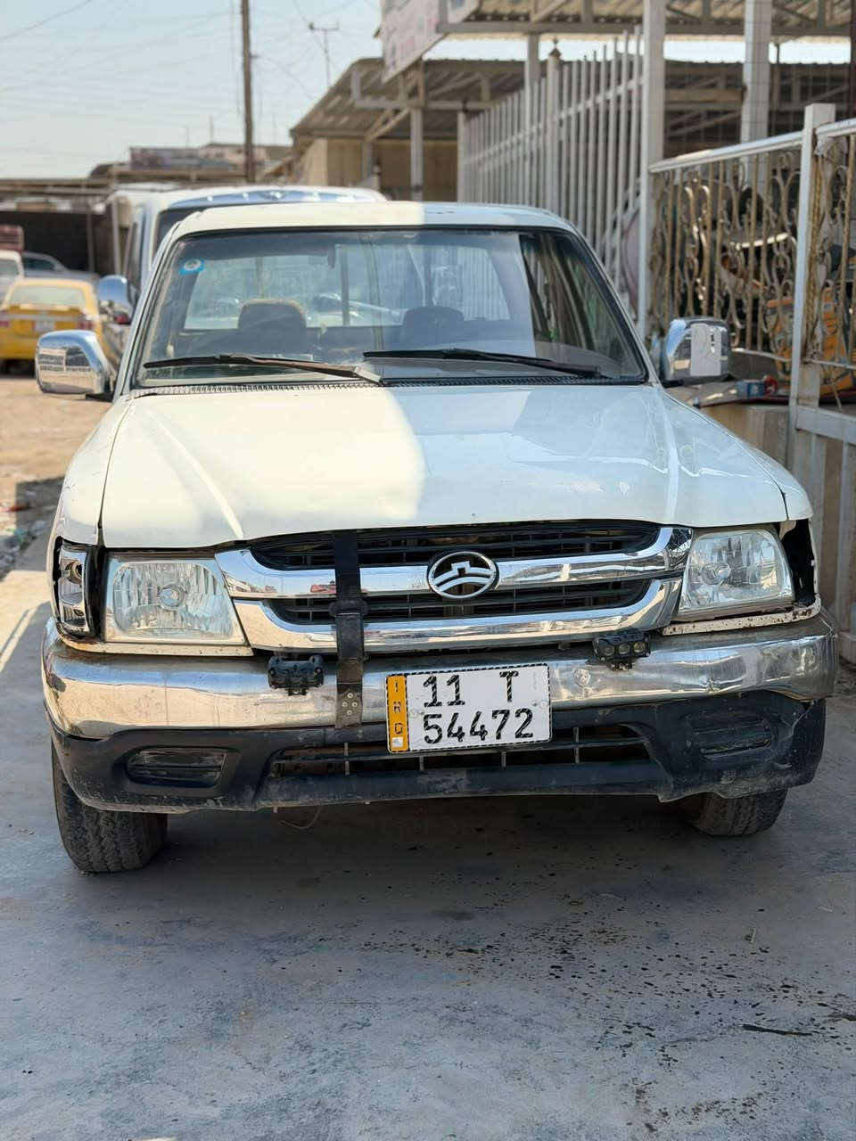 السلام عليكم للبيع او مراوس حسب القناعه

دير للبيع موديل 2006 رقم بغداد جديد هزه جديده

محرك مبدل قبل ١٠ ايام تبريد شغال جاهزه

سعررر البيع 39 وبيها مجال
 
هاتف ***********
