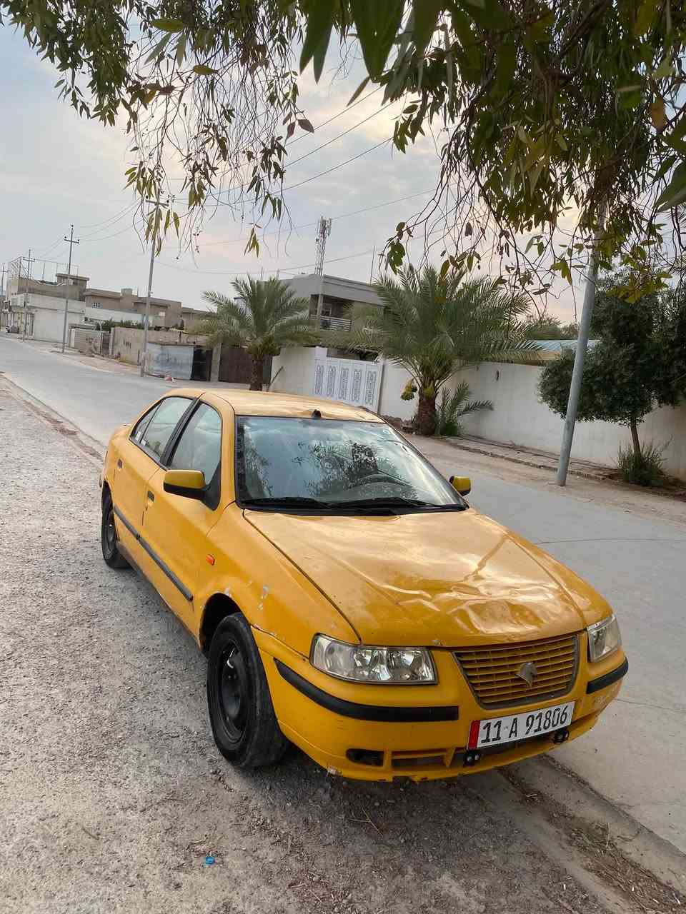 السلام عليكم اخوتي سيارة سمند للبيع موديل ٢٠١١السياره كير مكينه بل جيس. شديتهن اني بيدي كارتون صفر ماماشيات تبرد شغال بس يريد غاز رقمها بغداد  مشروع وطني باسمي تحويل مباشر  بحيث نتكاتب ونطلع للمرور سنويه   لل٢٠٣١ السياره ضررها جانت تمشي ونرفع البونيد عل جام الأمامي فقط البونيد يتسمكر ويرجع بلادي السياره بدون خياسات مثل ماموضح بل صوره سعرها ٣٠بيها مجال للشراي رقم الهاتف *********** اتصل بيك خير وتدلل
