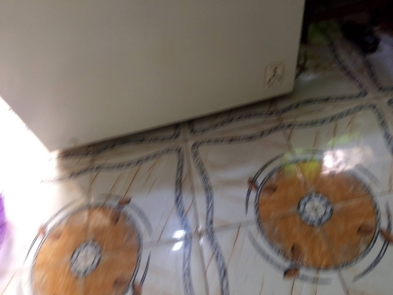 ثلاجة • جديدة • قريه الغدير