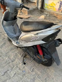 منغولي • ٥٠ • سلف كهربا