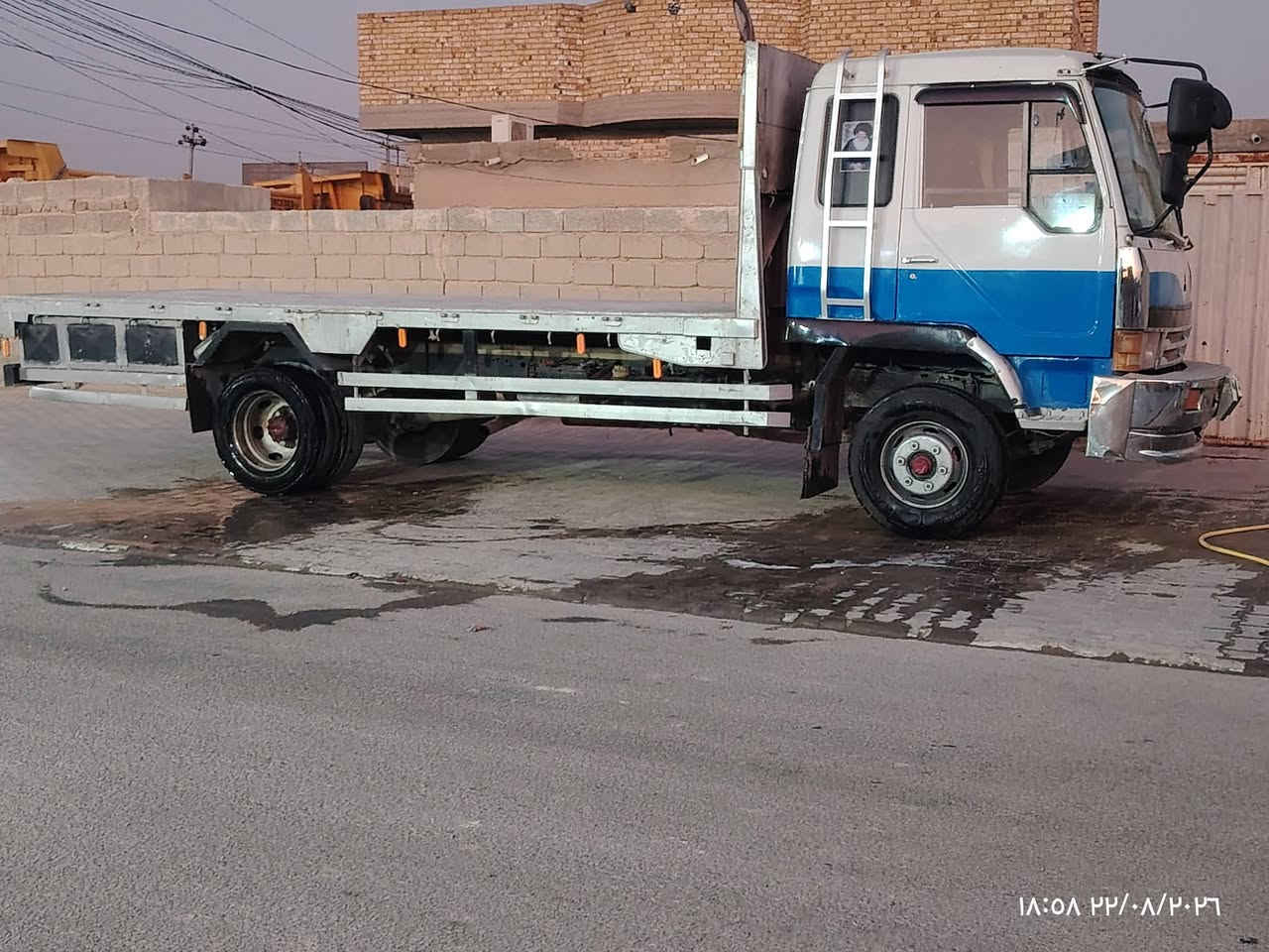 سلام عليكم فوزه للبيع مكينه 16/عادي على السحك حداديه جديده كلها كهربائيات جدد على طول سياره سته اله ربع شاصي بدي سته عليها تاير خلفي 19ونص امامي 17/ونص جاهزه خير من الله رقم نجف سنويه لل 28
***********
