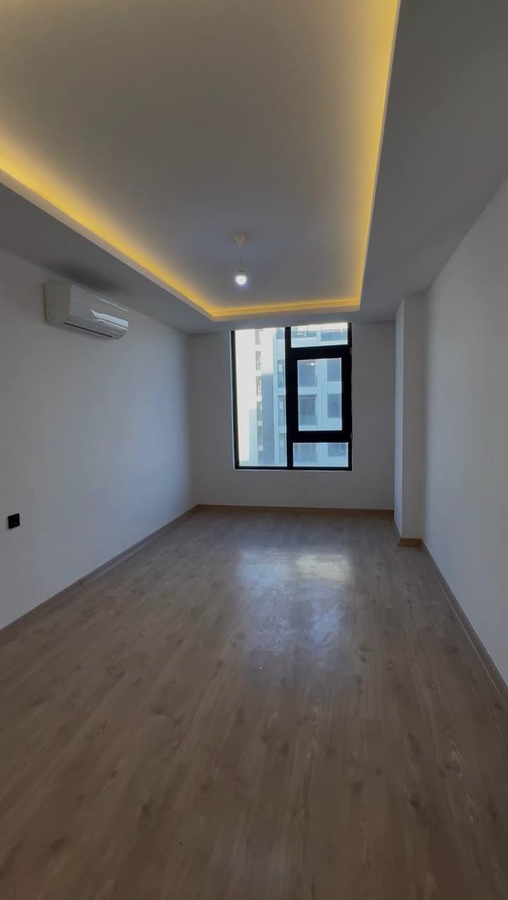 🏡 فرصة قد لا تتكرر… هل ستكون من نصيبك؟

🌿 واجهة بإطلالة على الحدائق تمنحك الهدوء 

 شقة بوليفارد صفر

مساحة 150م

طابق 10

شمال.شرق

لمعرفة السعر:

***********

***********
