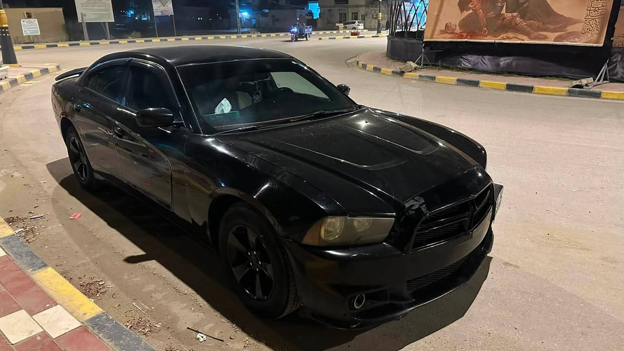 سلام عليكم 2013 جاهزه من كل شي مكينه كير حداديه تبريد تخم تاير تشغيل عن بعد بصمه ترحيب مكينه 3600 رقم بغداد بأسمي هزه جديده تفاصيل بالسونار مكاني نجف ***********
