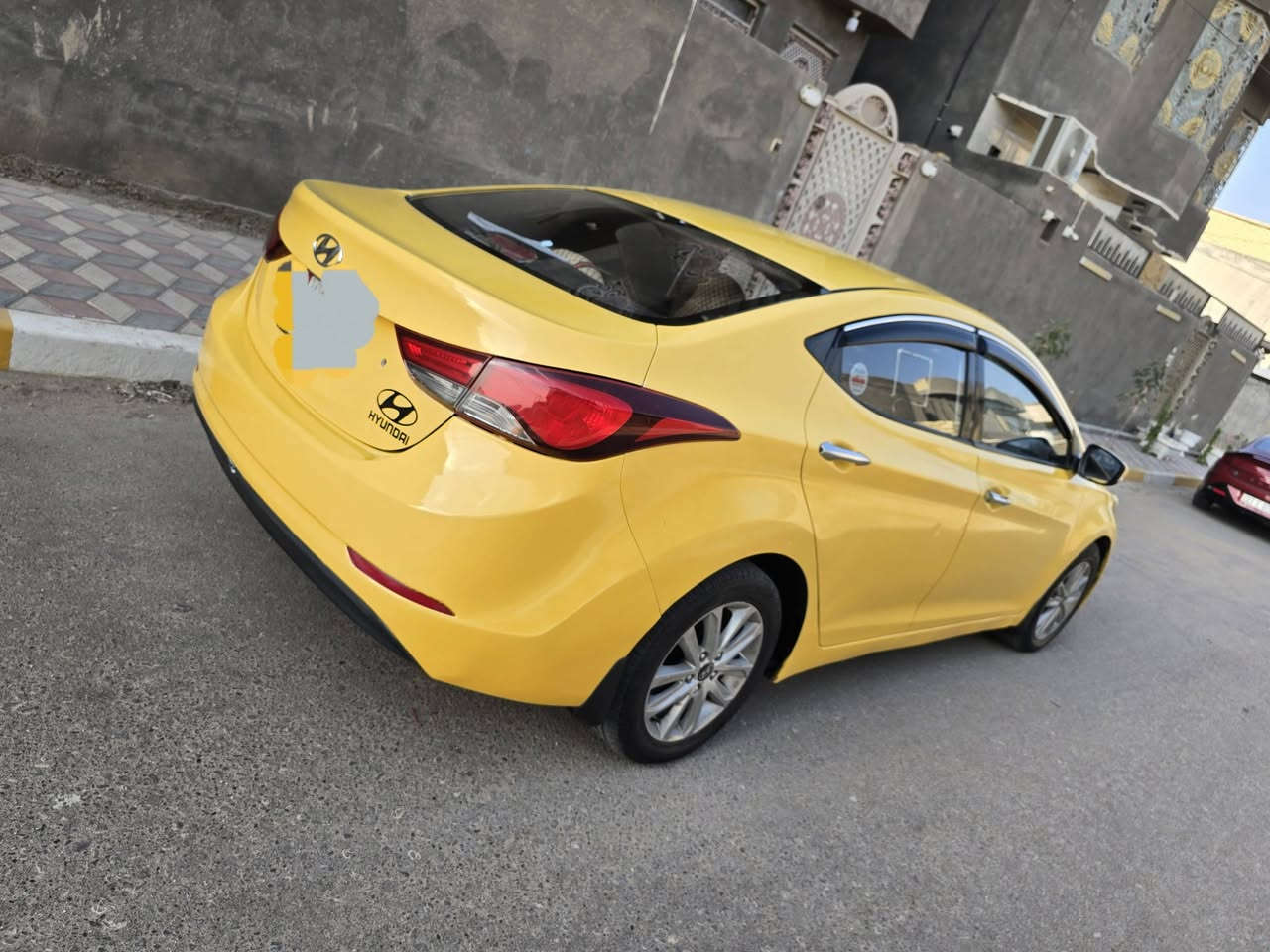 النترا • ٢٠١٥ • محرك ١٨٠٠