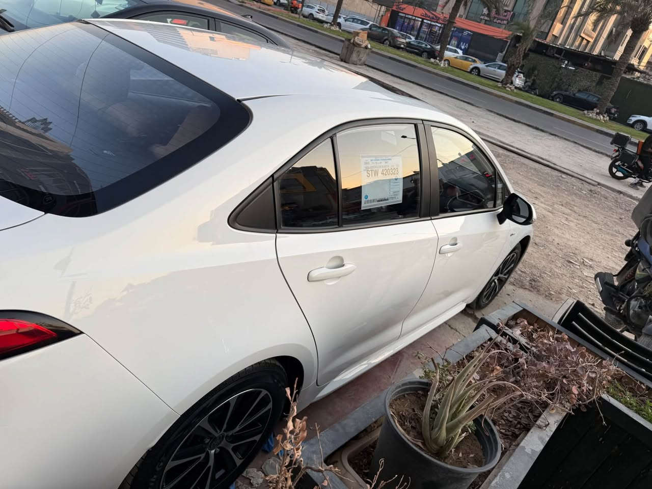 سلام عليكم كوريلا هايبرد موديل 24
شكل الامريكي  
بأسمي 
ماشيه 46
 مكانها بغداد شارع فلسطين 
السعر 150 او بيها مجال  

***********
