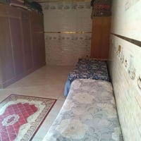 بيت وقطعة أرض • بناء ٢١٠م • قطعة ١٠٠م