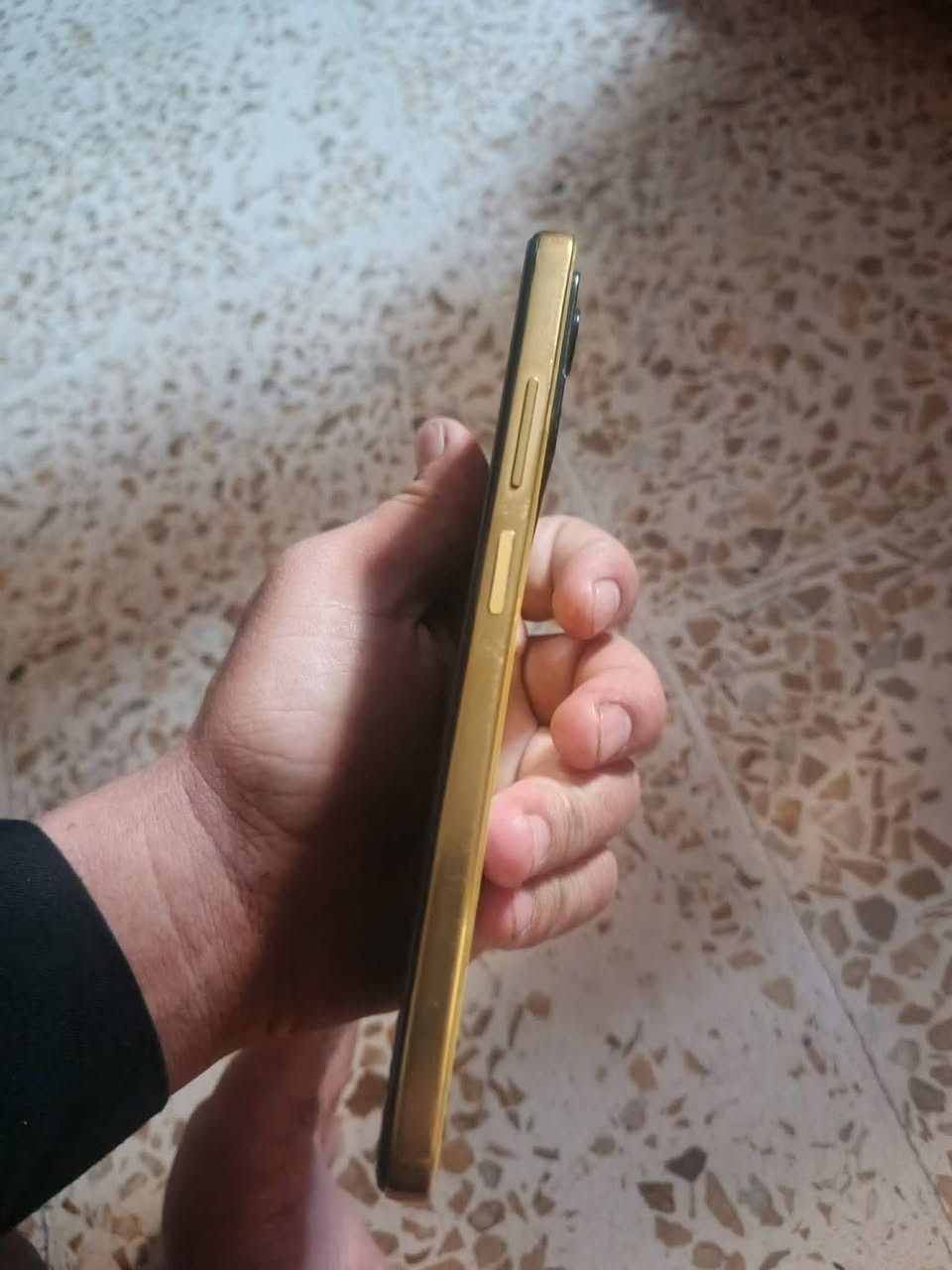 بوكو لبيع بي فطر بل ضهر بس دبل خط واجهتين شاشه الجاز مال جناي حلو السعر 180الهاتف ***********
