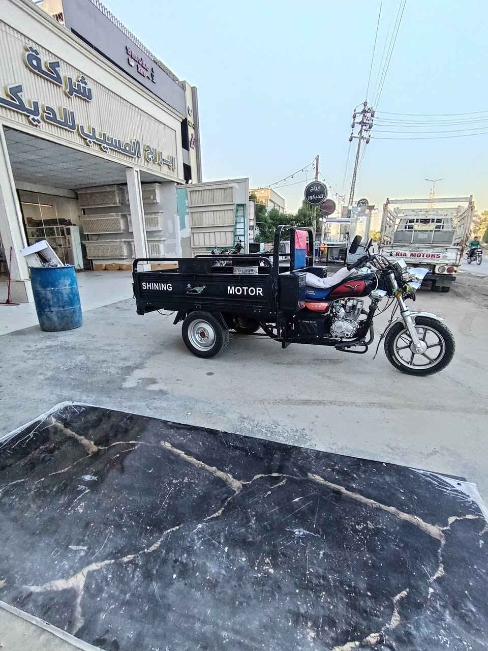 سلام عليكم مرخصت مدير الكروب ستوته للبيع موديل 2023 طالعه ب٢٥ ستوته جديده وخير من الله مكفوله كفاله عامه برغي مامفتوح أوراق صولي السعر ٢٨٠٠ وبيه مجال مكاني بابل مشروع المسيب رقم ***********
