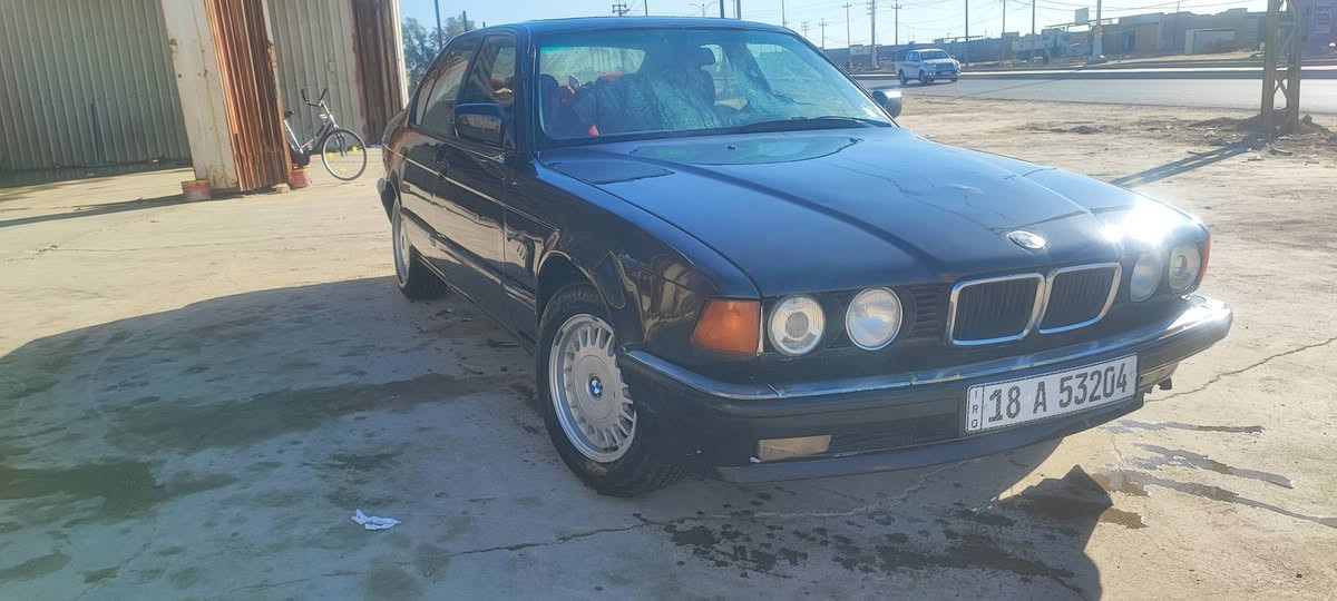 السلام عليكم
من رخصة الادمن 

BMW 1993  740

رقم بابل انكليزي مشروع وطني باسمي سنويه لل30 مكفولة من الظربه والگلبه والنقل جثه والكص
حداديه امامي خلفي بالچيس 
مصبوغ عام 
مكينه كير خير من كير تمساح 
مروحه كهرباء انسى الحماوه 
تبريد شغال نقص غاز 
كهربائيات شغاله
سلايد يشتغل بس ملغي 
عوزه تلحيضات بصيطه تجي تكلب وتاخذ عيني الك 
مكاني ناصرية 
السعر 50
🤙***********
واتساب موجود خاص موجود
