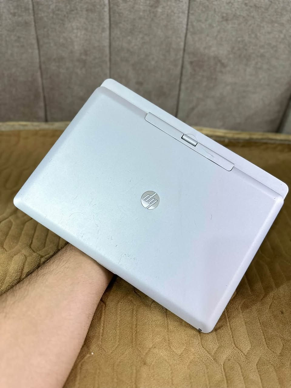 HP EliteBook Revolve • i7-5600U • شاشة لمس