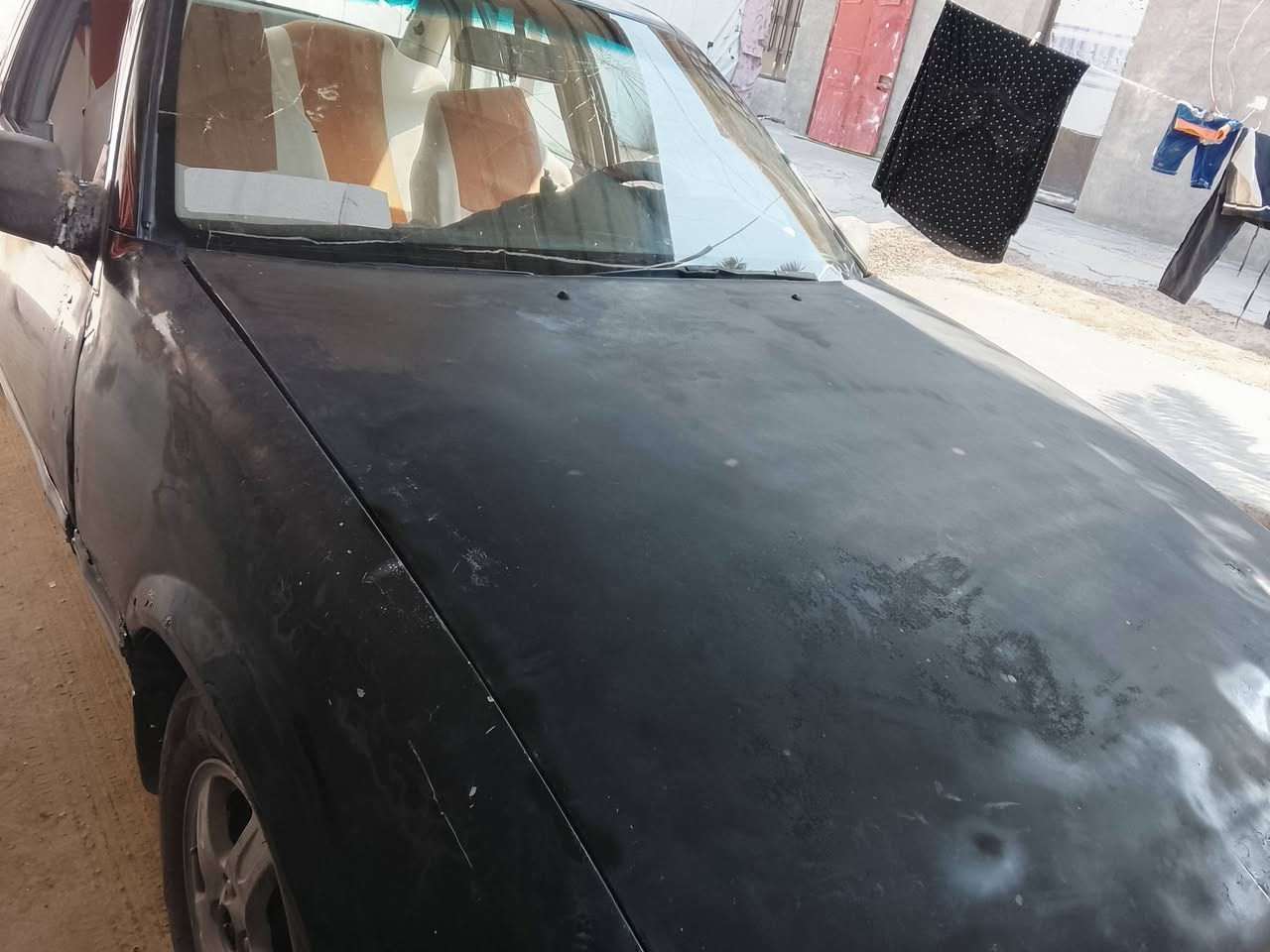 سلام عليكم من رخصة صاحب الكروب لبيع او مروس سيارة فرشه 96محرك بلاديه 18مفتوح كير عادي محرك وكير وصدر جديده سيارة بلاديه بدون ضربه ولا صباغ تحويل مباشر تخم تاير ويل كب داخل حلو السعر 22وبيها مجال العنوان الفلوجه النساف ستفسار *********** ملاحظه مكلف بانشر
