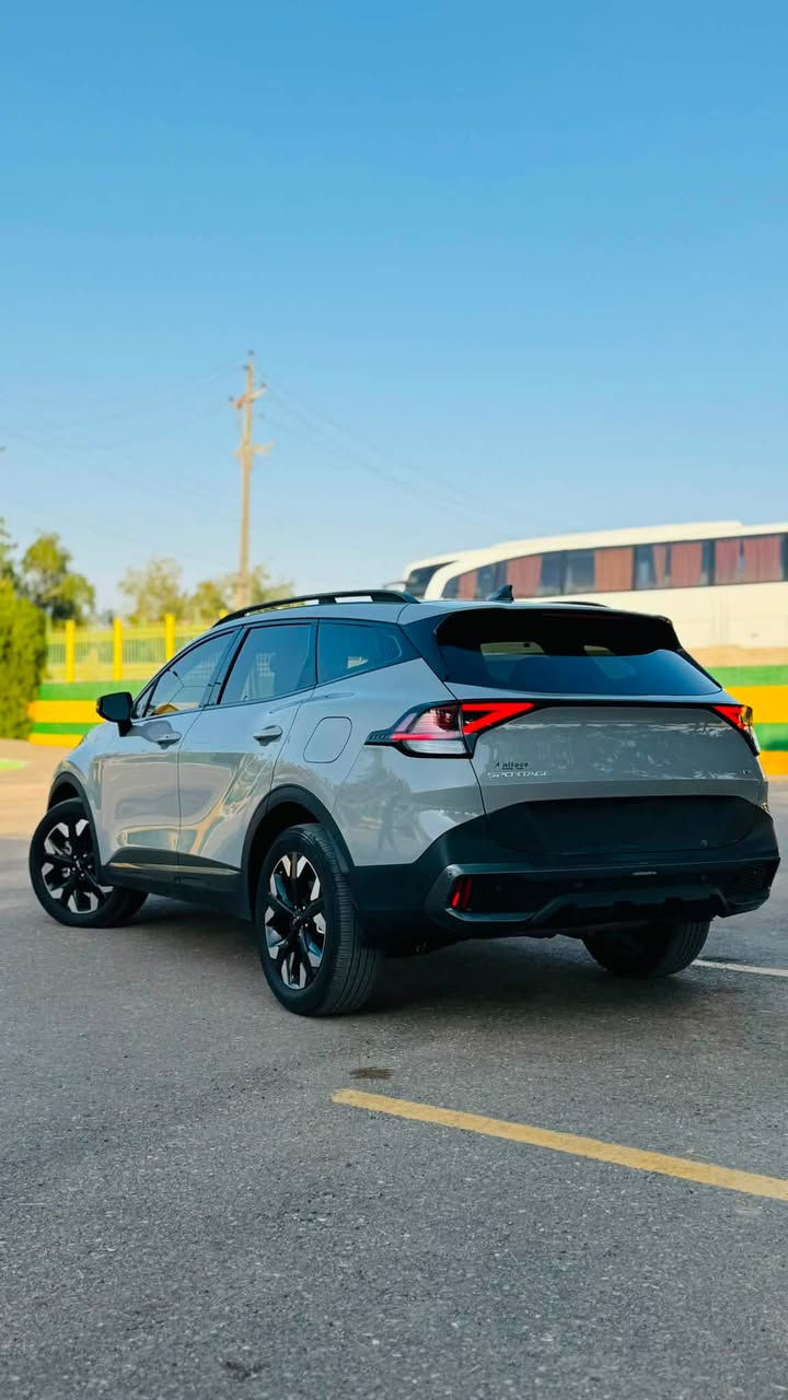 Sportage2024 xline
الحادث
خشم الجاملغ عكس السايق وشويه بارد بالجنطه بدون ايرباك
ماشيه 16000 ميل
المواصافات

بانوراما
بصمه وتشغيل عن بعد
دخول ذكي ونظام ترحيب
رادارات ٣٦٠ درجه
كامره وحساس خلفي
كشن تدفئه
نظام منحدرات
نظام قياده ذاتيه
اوتو هولد ودرايف مود
جنطه كهرباء
وباقي المواصفات المعروضه
للاستفسار 
***********

