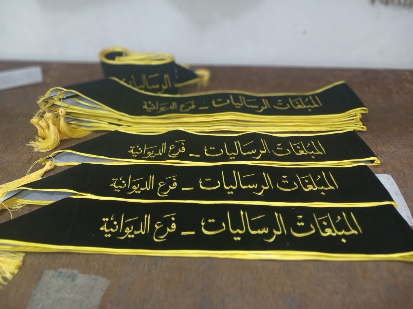 وشاحات • حسب الطلب • أسعار مناسبة