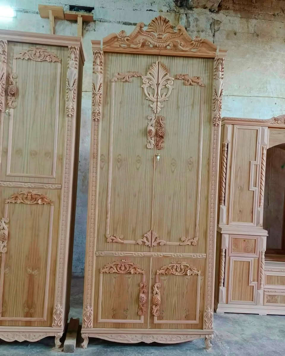 معمل ومعرض الشاهين للأثاث الراقي
غرف نوم 
عراقي فصال تركي 
شغل عراقي 
دواوين /ديكورات 
جمله &مفرد 
وتوصيل جميع محافظات العراق 
العنوان  موصل حي الثوره قرب جامع الشاكرين 
معمل ومعرض الشاهين 
للتواصل عبر الصفحه او الأرقام التأليه 
*********** 
***********
