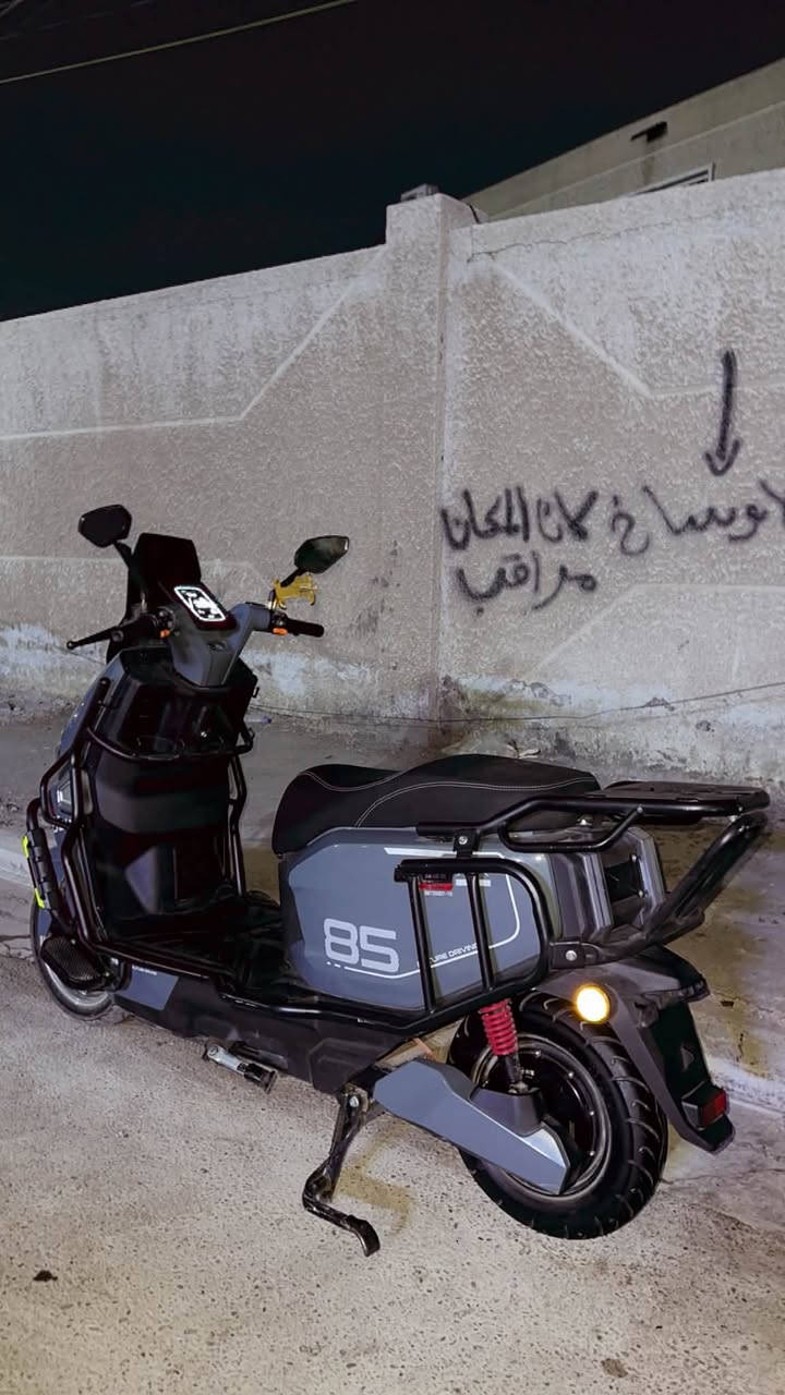 السلام عليكم
1.دراجة شحن نوع صاعقه 85
2.موديل 2025
3.ممشى قليل
 
شاشه ديجتال + لد امامي خلفي + نظام رجوعR + صندوك جبير + مانع تزحلق + نظام ال TCS الي هو ABS + سويج ثنين+ بصمات ثنين + فسفوريات + تايرات جديده *+ استعمال 5 اشهر فقط + بيه كسر منً جوه كلش بل كاعيه وموجوده قطعه ضامه ما مبينه أصلن + ***********
بي واتس ورصيد + السعر 950 الف وبيه مجال للشراي
