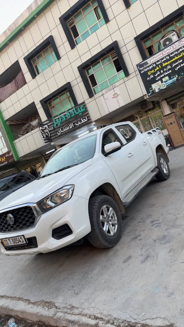 بيع  او مراوس سيارة (ام جي  T60)
السلام عليكم، سيارة للبيع بالمواصفات التالية:
 نوع السيارة: MG T60 (ام جي  T60) - فور ويل (دفع رباعي)
 نوع الكير عادي  (كير  عادي)
 الموديل: 2024
 الماشية: 12,000 كم فقط
 الحالة: سيارة جديدة جداً بحالة الوكالة
 الإضافات: شادلها داش كام + أرضيات كاملة
 الرقم: بغداد (سند ملكية وتسجيل بغداد)
السعر135  ورقه بيهة مجال  
بيع او مراوس 
 العنوان: بغداد - البلديات
للاستفسار والتواصل:
 📞 رقم الهاتف: *********** بغداد, العراق
