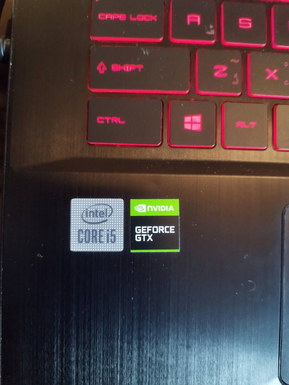 لابتوب للبيع  msi gf63 Thin
مناسب للمهندسين وطلاب الجامعات 
ذاكرة 256 ssd بالاضافة الى 1 تيرا hdd 
كرت الشاشة Gtx 1650
core i5 
السعر 650 وبي مجال 
تواصل مع الرقم لمعرفة باقي التفاصيل 
*********** واتساب
