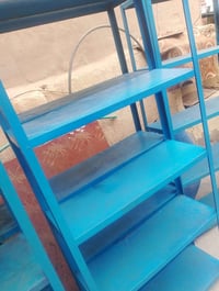 رفوف مستعملة • بغداد • تقاطع درويش