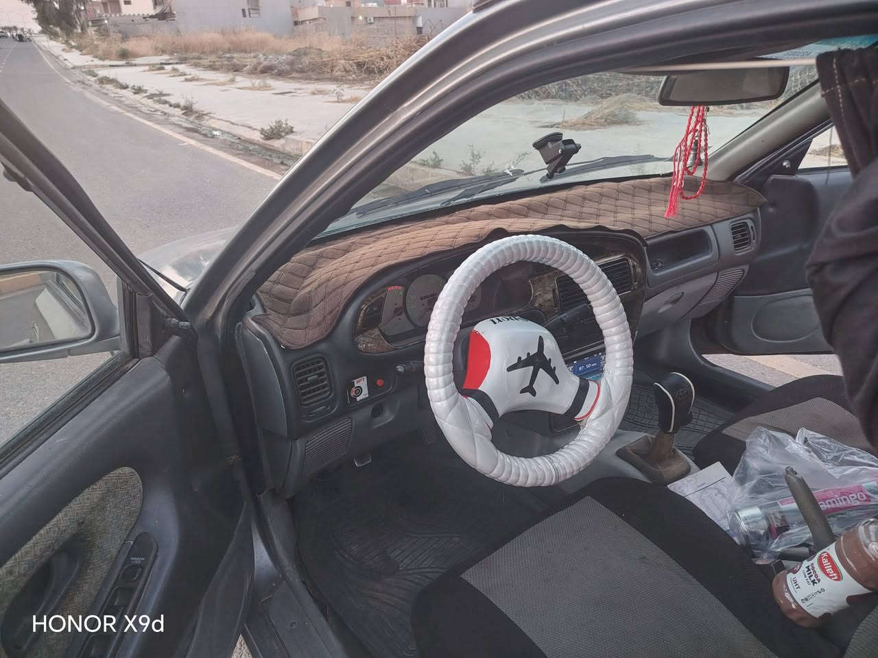 السلام عليكم براتون ٢٠٠٢
مصبوقه عام محرك وكير شرط 
نينوى ألماني تبريد ثلج🥶
السعر ٤٢ وبي مجال ***********
