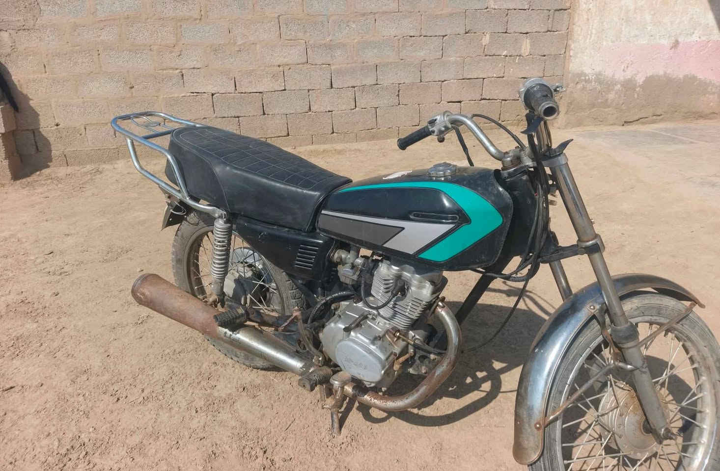 دراجه نامه كلك للبيع مكفولة عشائريآ
دراجه خير من الله سعر 350وبيه مجال.
اتصال***********واتساب أو مراسلة الصفحه قلعه سكر عگيل
