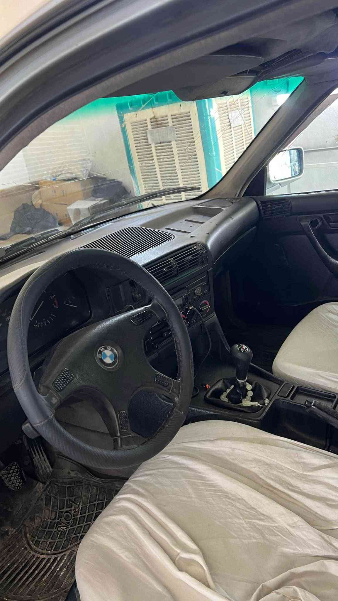 بي ام ٥٢٠ • جير عادي • ١٩٨٩